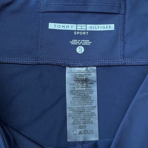 NWOT, Tommy Hilfiger Sport, Navy and Red
Leggings, Size XL 🏃‍♀️‍➡️ - Picture 3 of 8